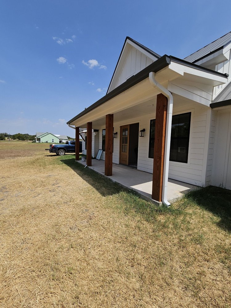 Slide of Spade Roofing and Gutters