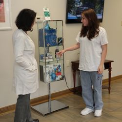 Barataria Dental - Dr. Maria Burmaster can help you find the best oral health care products for you.