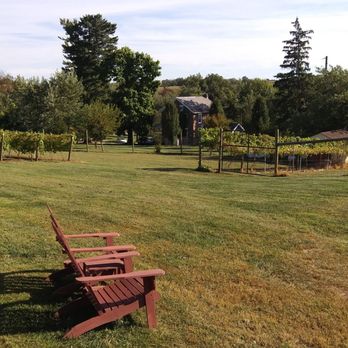 M & M Vineyards - Wine Tasting Room Near Me - Bangor, Pennsylvania M & M Vineyards - Wine Tasting Room Near Me - Bangor, Pennsylvania