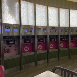 16 Handles - Fro yo selection