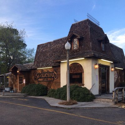 Bodacious Bar-B-Q by null