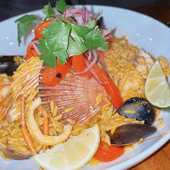 Limon - Arroz con mariscos - Tapas/Small Plates Near Me - Burlingame, California Limon - Arroz con mariscos - Tapas/Small Plates Near Me - Burlingame, California