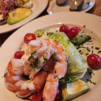 R+D Kitchen - Shrimp Louie & Tartar - New American Near Me - Yountville, California
