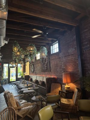 Mayawell Bar by null