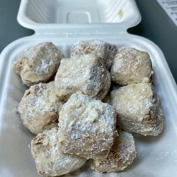 District Biscuit Company - Biscuit Beignets - Bakeries Near Me - Alexandria, Virginia District Biscuit Company - Biscuit Beignets - Bakeries Near Me - Alexandria, Virginia