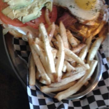 The Napper Tandy - The Big Burger w/ egg - Pubs Near Me - San Francisco, California