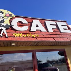Molly's Cafe - Yes! It's OPEN!