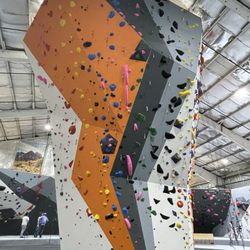The Pad Climbing - Center wall