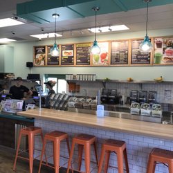 Tropical Smoothie Cafe