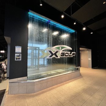 X-Golf Madison - the entrance to the store - Golf Near Me - Madison, Wisconsin