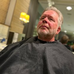 Danny Michael Barbering - Barbering by Danny Michael 
(Las Vegas Strip)
Mobile Services by Appointment Only
#mobile #barber #vegas #razor #fade #men #grooming #hair