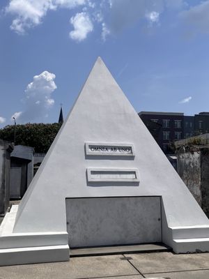 St. Louis Cemetery No. 1 Official Tour by null