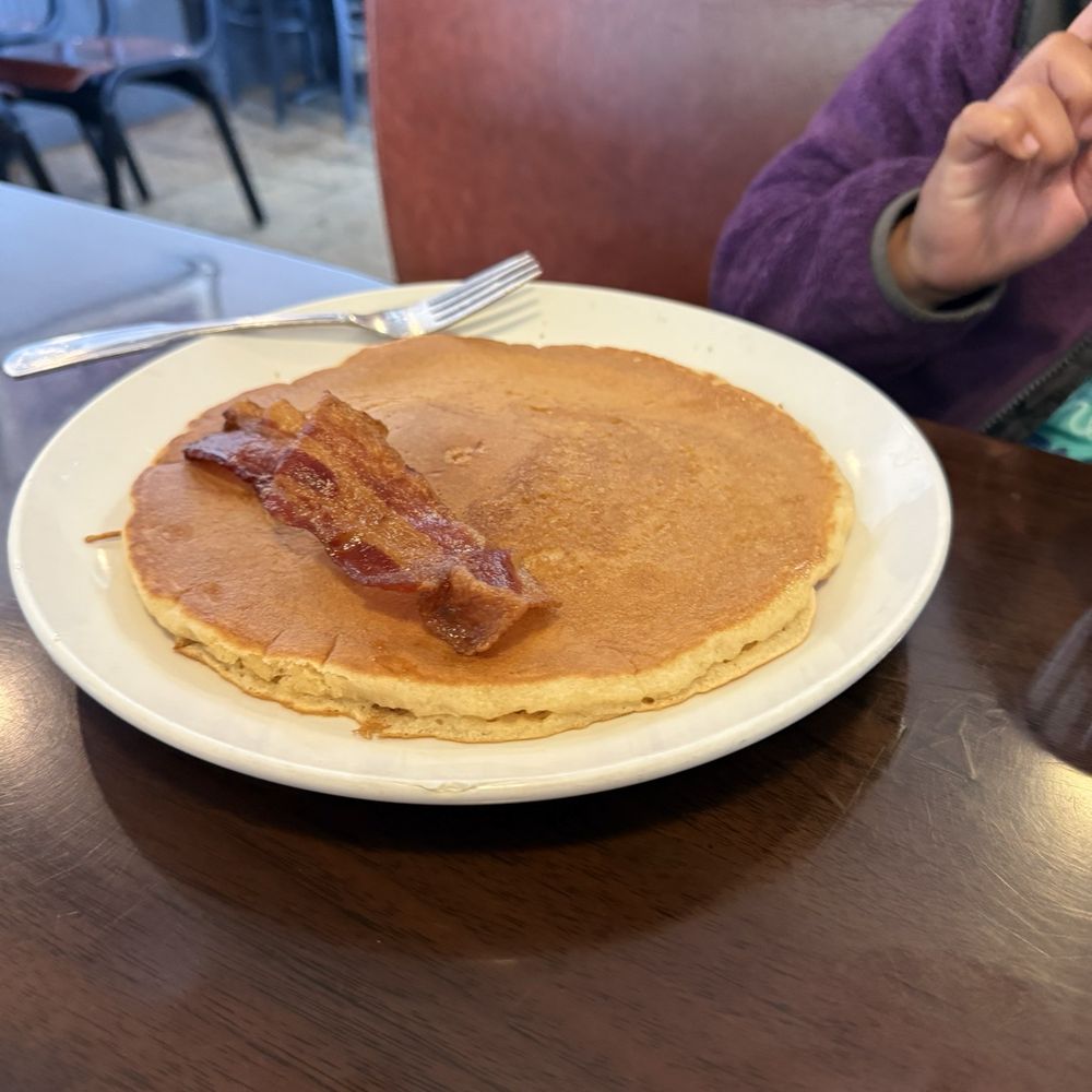 Island Cafe - Island Kid she ate the egg already - Diners Near Me - Oak Harbor, Washington Island Cafe - Island Kid she ate the egg already - Diners Near Me - Oak Harbor, Washington
