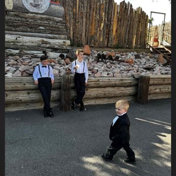 Red Rocks Barn - My ring security - Wedding Planning Near Me Red Rocks Barn - My ring security - Wedding Planning Near Me