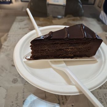 Sal de Riso - Three level chocolate tort, tasty and not over-sweet. - Ice Cream & Frozen Yogurt Near Me - Minori, SA