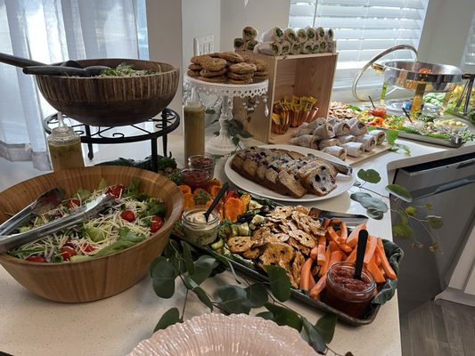 April's Famous Bakes by null