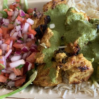 The Kebab Guys - Chicken kebab with basmati rice and salad! Green sauce so delicious I used it all! - Street Vendors Near Me The Kebab Guys - Chicken kebab with basmati rice and salad! Green sauce so delicious I used it all! - Street Vendors Near Me