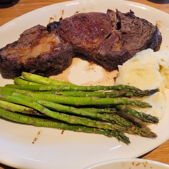 BJ's Restaurant & Brewhouse - Prime rib, big serving! - New American Near Me - Concord, North Carolina BJ's Restaurant & Brewhouse - Prime rib, big serving! - New American Near Me - Concord, North Carolina