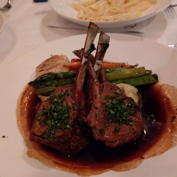 Lahaina Grill - Seafood Near Me - Lahaina, Hawaii