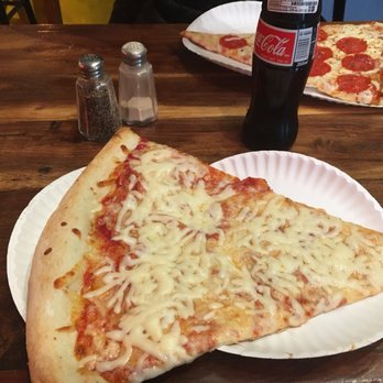Benny Damato's - Pizza Near Me - Norfolk, Virginia