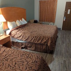 Whitesboro Inn & Suites - One room with 2 King Beds