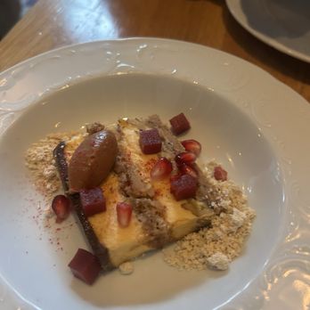 Suraya - Mousse - Lebanese Near Me - Philadelphia, Pennsylvania