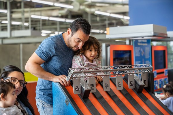 Discovery Cube Los Angeles by null