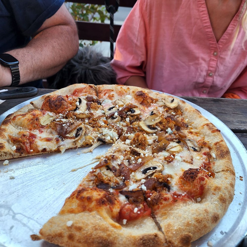 Cooper Mountain Ale Works - GOAT pizza - Brewpubs Near Me - Tigard, Oregon Cooper Mountain Ale Works - GOAT pizza - Brewpubs Near Me - Tigard, Oregon