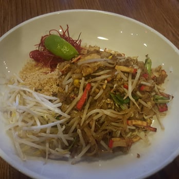 Mayuree Thai Tavern - Pad Thai - Thai Near Me - Baltimore, Maryland Mayuree Thai Tavern - Pad Thai - Thai Near Me - Baltimore, Maryland