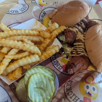Dave's Hot Chicken - Sliders - Halal Near Me - Phoenix, Arizona