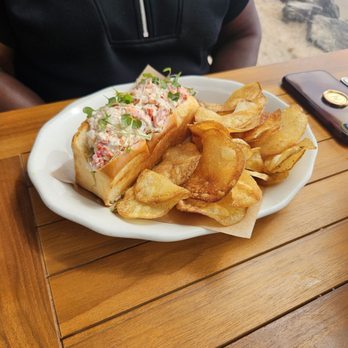 Gladstones - Lobster roll that got my wife sick. 1/5 - Seafood Near Me - Pacific Palisades, California Gladstones - Lobster roll that got my wife sick. 1/5 - Seafood Near Me - Pacific Palisades, California