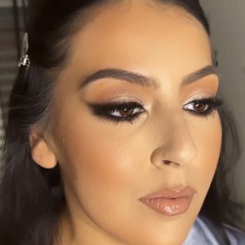 Artistry Is Everything - Makeup Artists Near Me