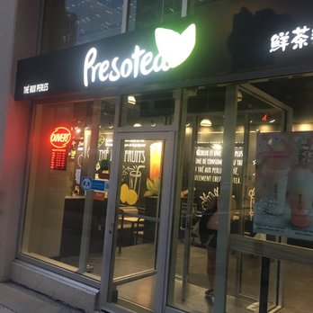Presotea - the entrance to a restaurant - Bubble Tea Near Me - Montreal, Quebec