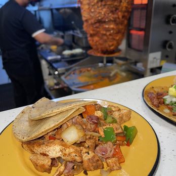 Central Taqueria - Chicken - Tacos Near Me - Morristown, New Jersey