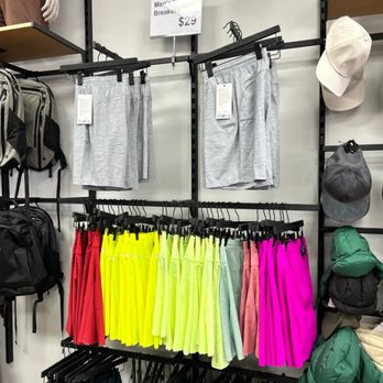 Lululemon - Sports Wear Near Me - Dawsonville, Georgia