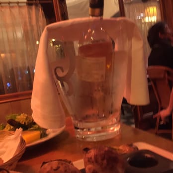 Caves Pétrissans - Restaurants Near Me - Paris, 75