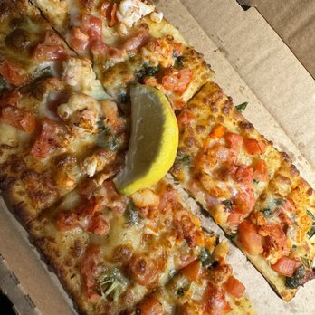 Red Lobster - Lobster Flatbread - Seafood Near Me - San Jose, California
