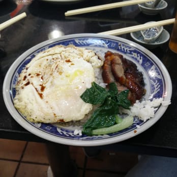 強記飯店 - BBQ pork with an over easy egg. - Cantonese Near Me - Hong Kong, HK
