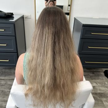 Blushing Beauty Salon - Hair Salons Near Me - Lakewood, Ohio Blushing Beauty Salon - Hair Salons Near Me - Lakewood, Ohio