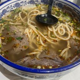 Pita Bread Soaked in Beef Soup 牛肉汤泡馍