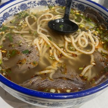 GB Hand-pulled Noodles - GIANT (mega) beef soup $20.99, enough to feed 4 - Chinese Near Me - Toronto, Ontario