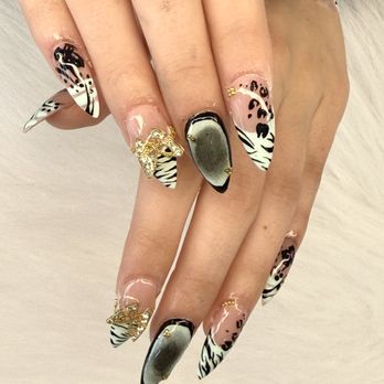 Chloe's Nails - Nail Salons Near Me - Grand Rapids, Michigan Chloe's Nails - Nail Salons Near Me - Grand Rapids, Michigan