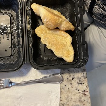 Cheddar's Scratch Kitchen - Croissants (should have flipped them up ) - Comfort Food Near Me - Clarksville, Indiana