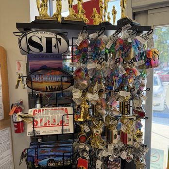 CVS Pharmacy - lol- I guess one doesn't have to go to Hollywood anymore. Hee - Drugstores Near Me - Santa Clara, California