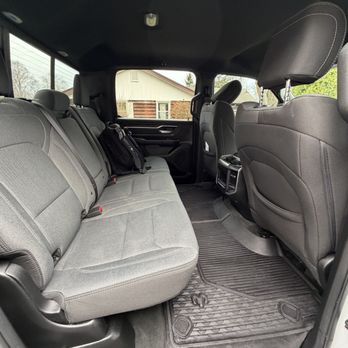 Deluxe Mobile Detailing - Auto Detailing Near Me - Round Lake Beach, Illinois Deluxe Mobile Detailing - Auto Detailing Near Me - Round Lake Beach, Illinois