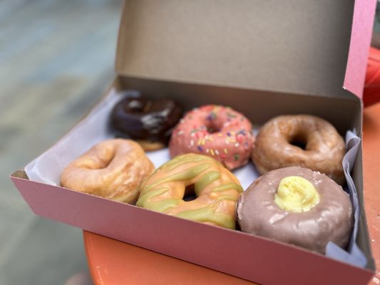 Underground Cafe presents Stay Glazed Donuts by null