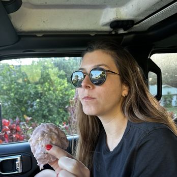 Da Mean Bean - Lemon & lavender scone - Coffee & Tea Near Me - Hana, Hawaii
