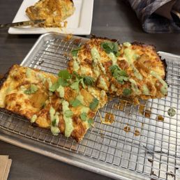 Vindaloo pizza!! Vindaloo pizza!!