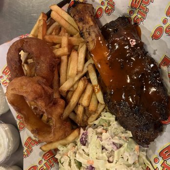 Phil's BBQ - Beefy Rib Tickler - Barbeque Near Me - San Diego, California