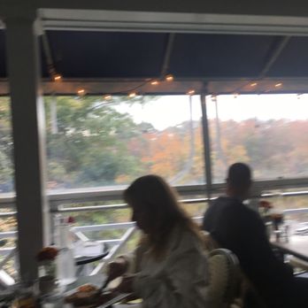 Farm Country Kitchen - American Near Me - Riverhead, New York